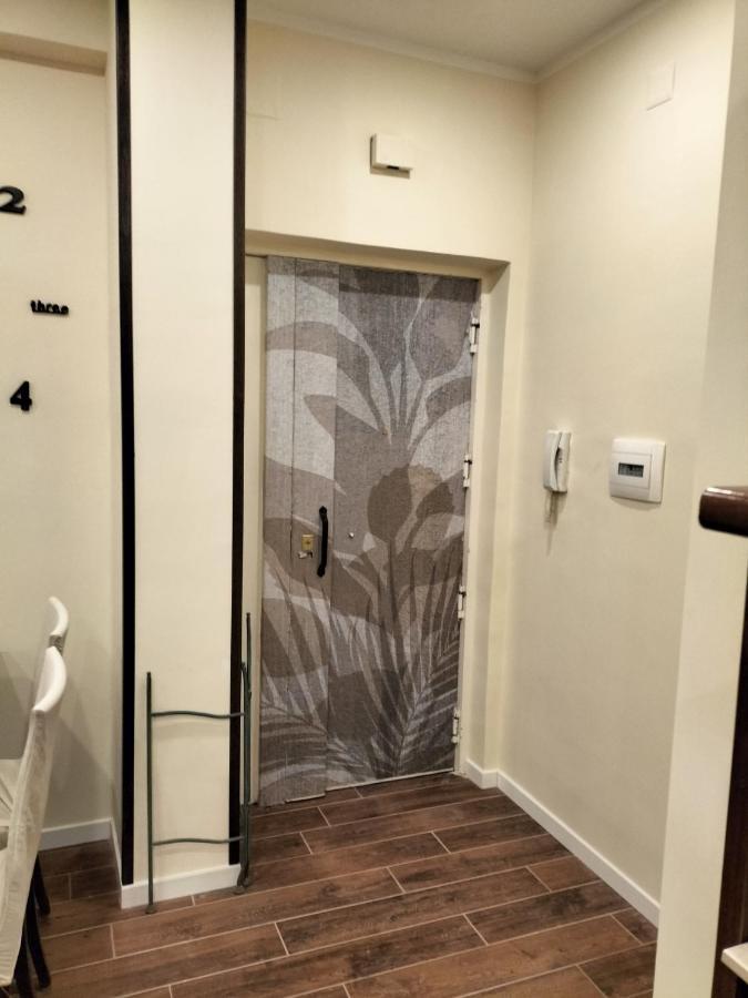 La Dimora Di Alex Appartement Napels Buitenkant foto