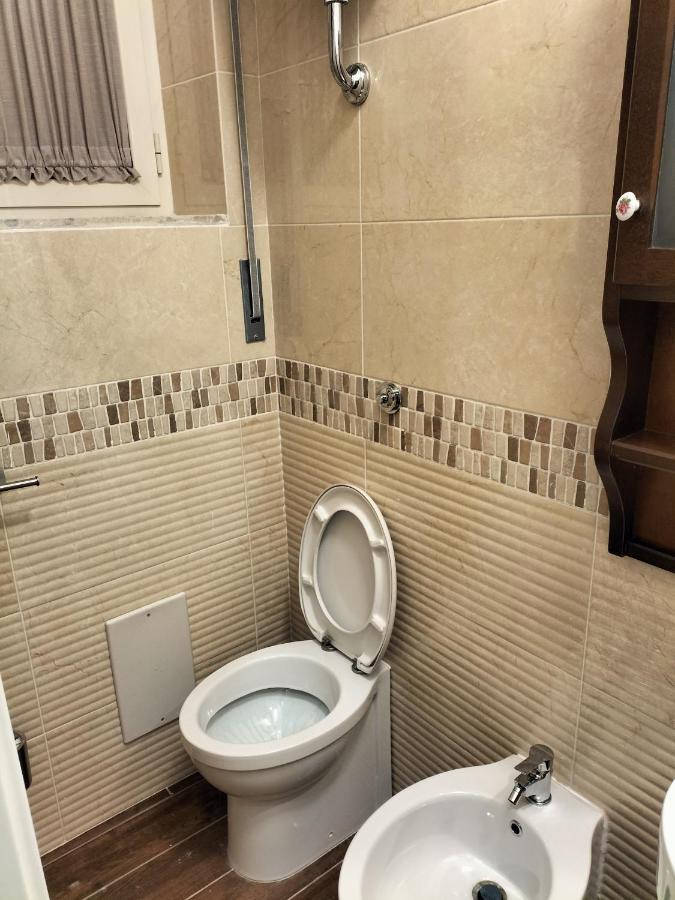 La Dimora Di Alex Appartement Napels Buitenkant foto